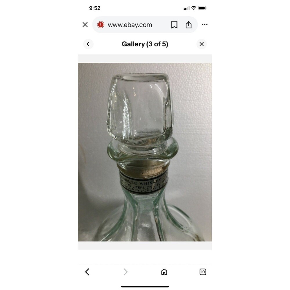 Vintage Jack Daniels Decanter Etched Glass 1.75 L Whiskey Old No 7 1979 - Picture 4 of 7